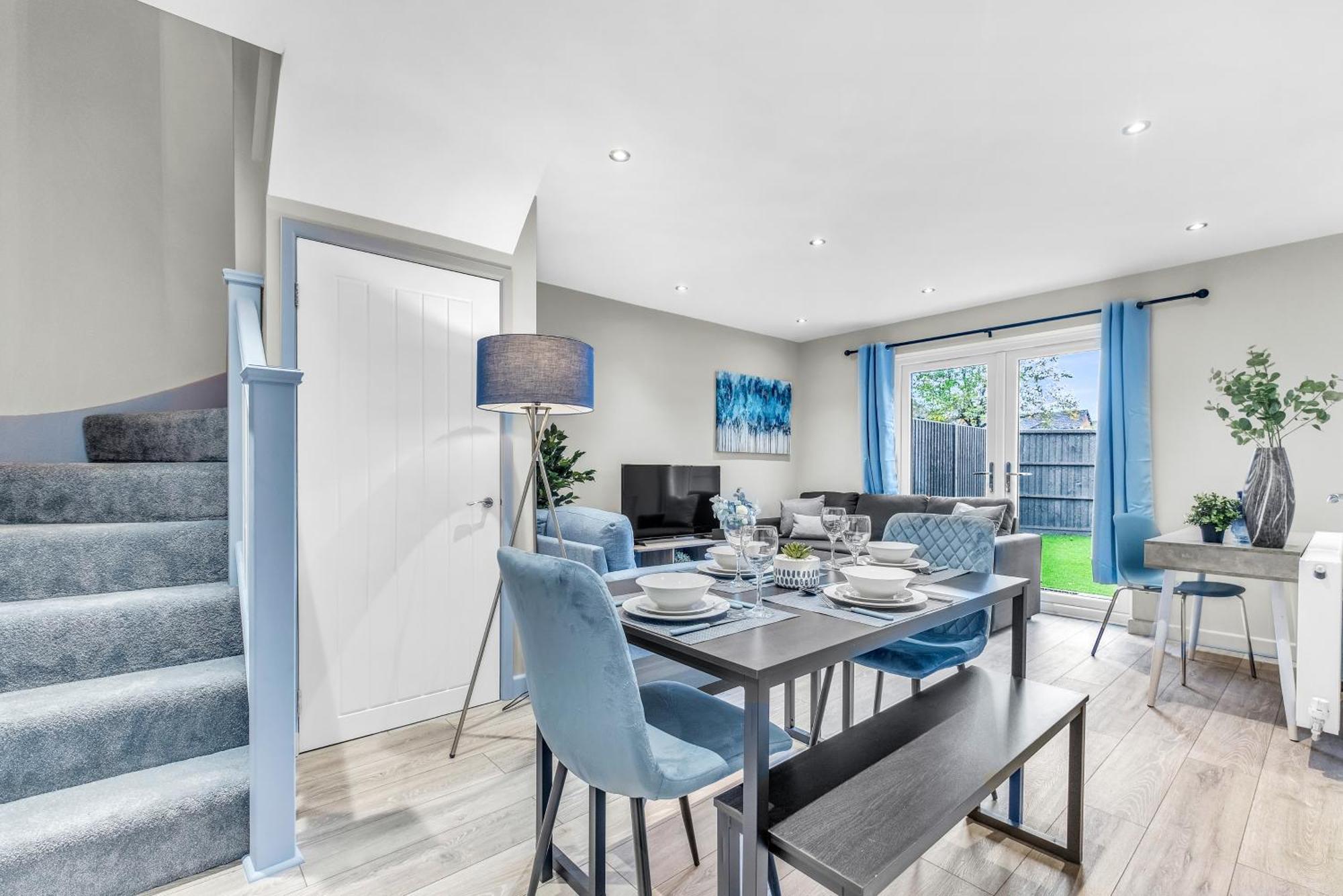Mk 2-Bedroom Contractor'S Gem, 5 Beds, Sleeps 6, Free Parking Milton Keynes Exterior photo